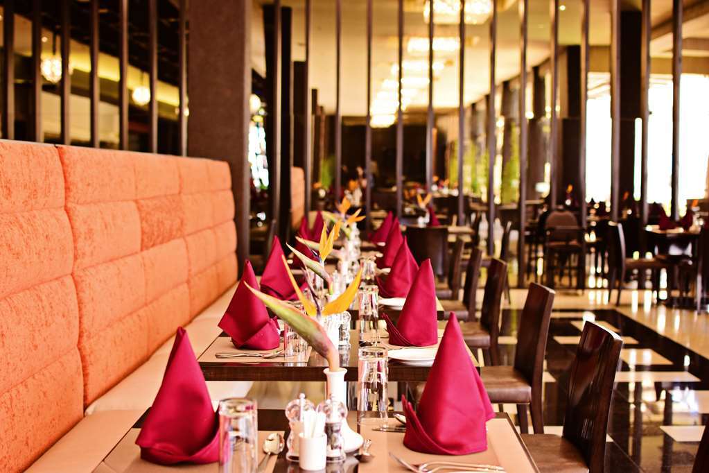 Doubletree By Hilton Nairobi Hotel Restaurant foto